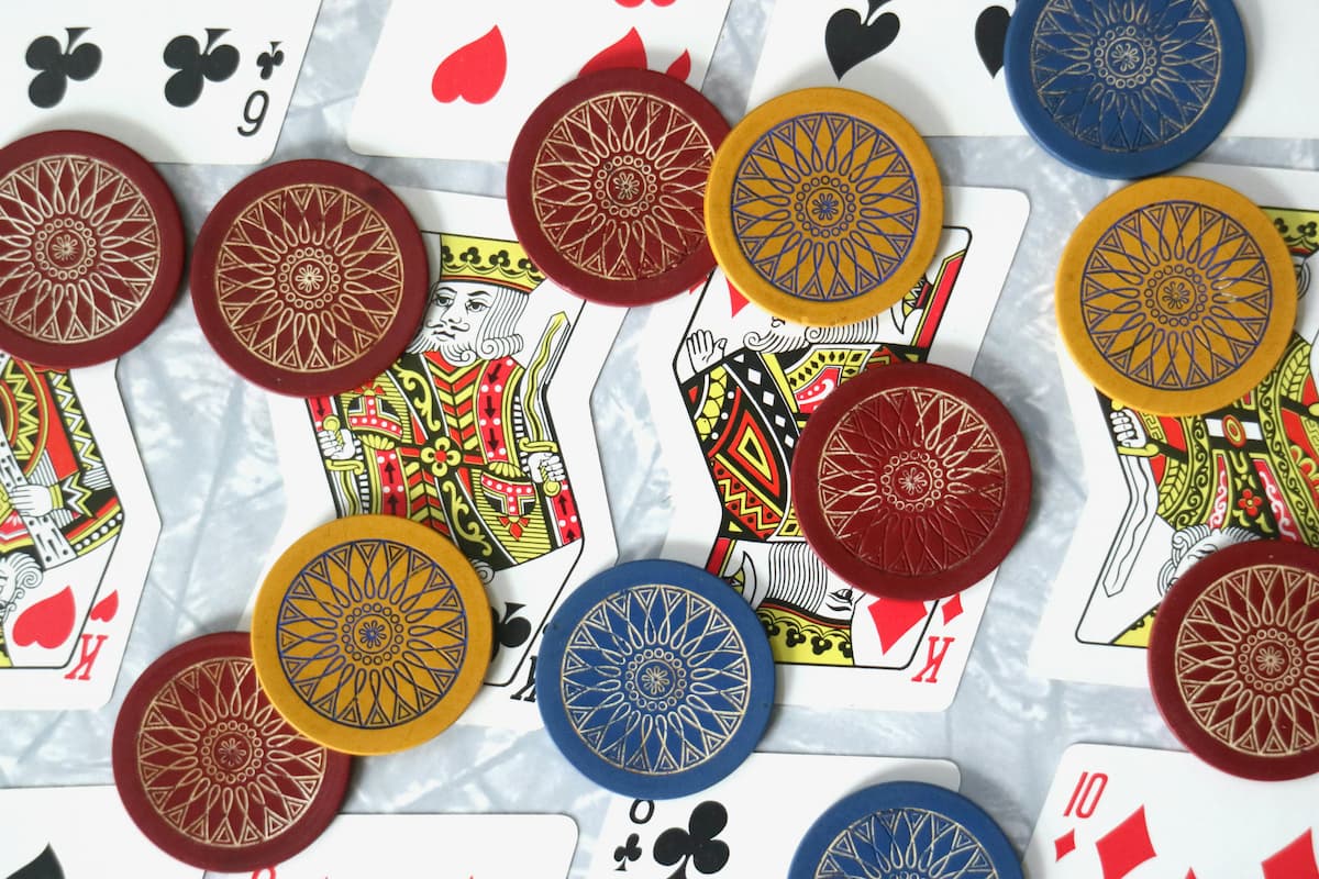 Comparative Analysis of Middle Eastern Casinos with International Standards